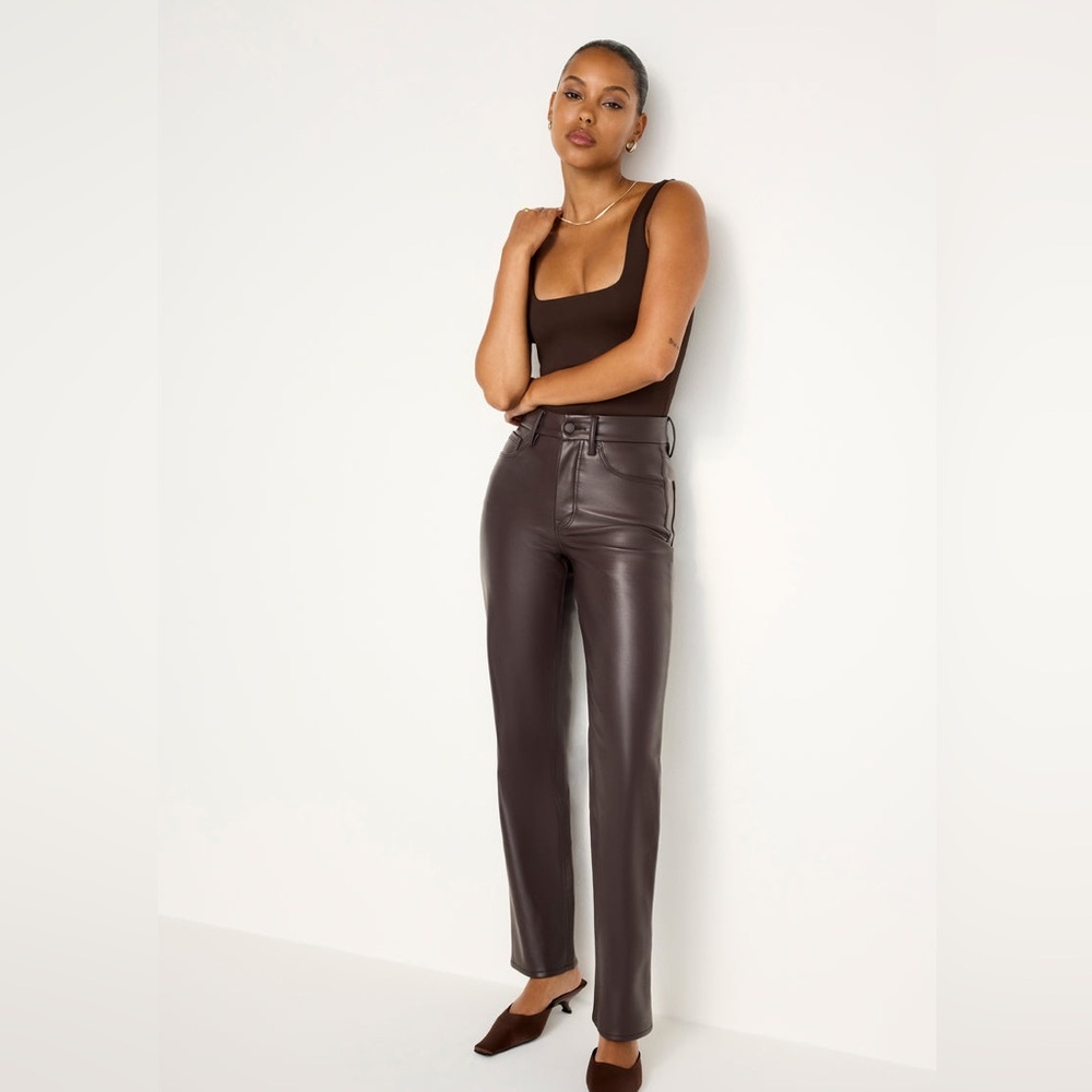Good American Good Icon Faux Leather Pants. Size 28